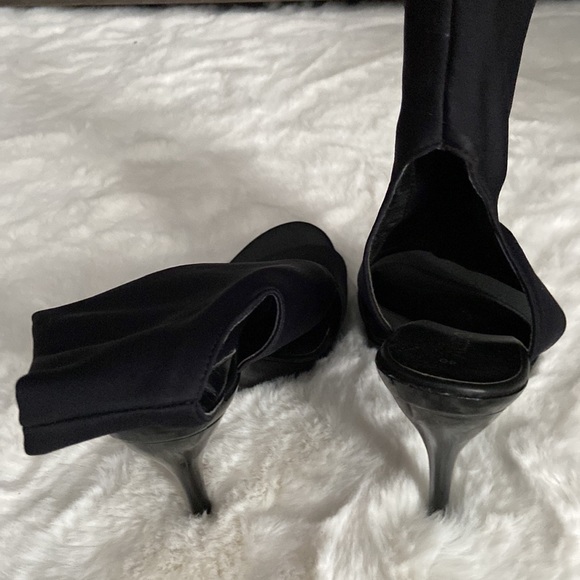 EUC * Aldo * Open Toe Neoprene Ankle Booties * Size 40 (9) - Picture 4 of 5